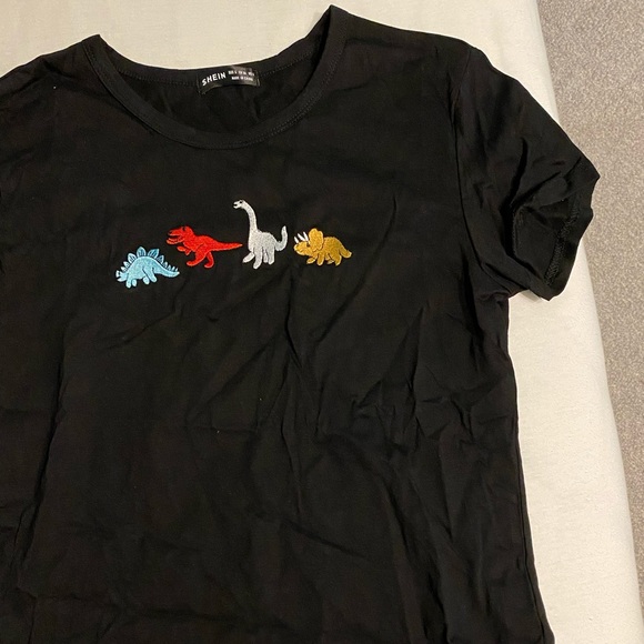 NEW Embroidered Dinosaur T-shirt - Picture 2 of 5